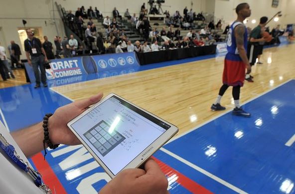 How Modern Technology is Revolutionizing the Game of Basketball